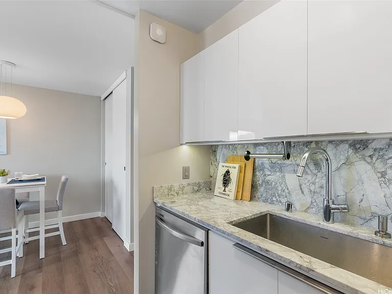 400 Hobron Ln #3314 — Photo 11