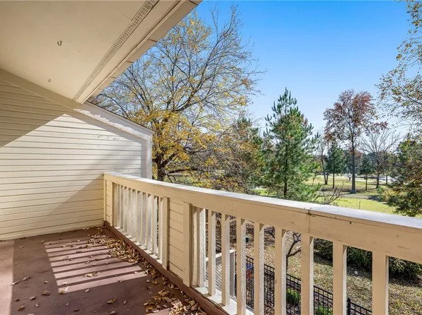 2607 E Joyce Blvd, Fayetteville, AR 72703