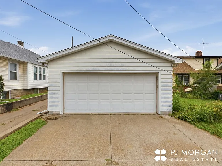 2222 S 6th St — Photo 23