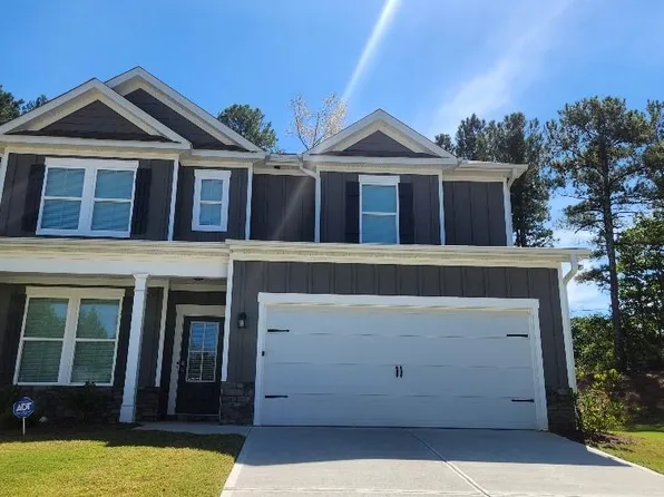 684 Ragan Ct, Social Circle, GA 30025