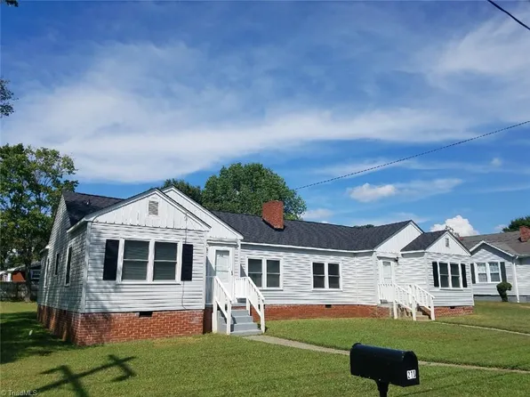 208 Oak Ave, Lexington, NC 27292