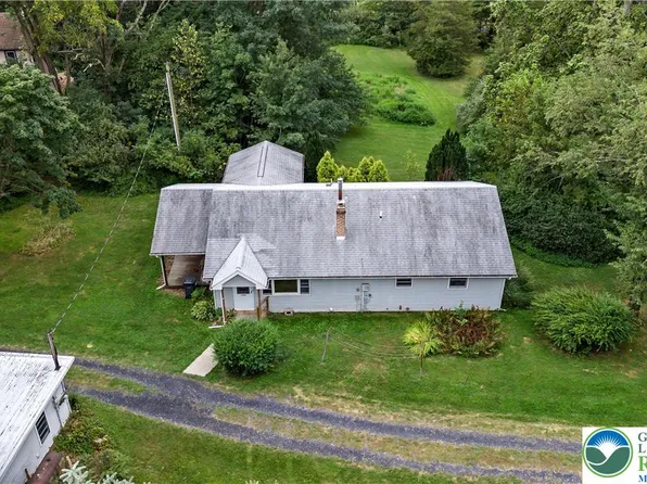 7509 Borman Rd, New Tripoli, PA 18066