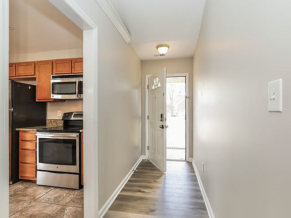 4th image of 2459 Joshua Ln