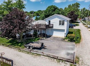 2128 S Bayview Dr, Lakeside Marblehead, OH 43440