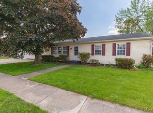 1130 Lowe Ave, Adrian, MI 49221