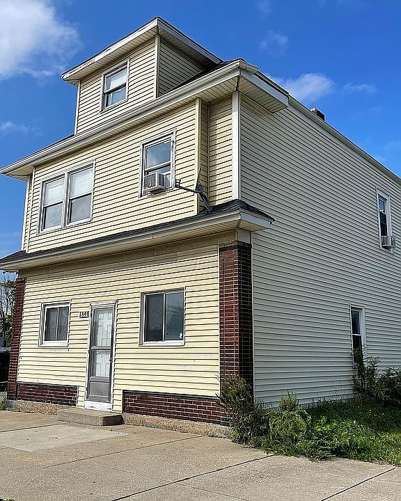 1st image of 1546 Broadway St