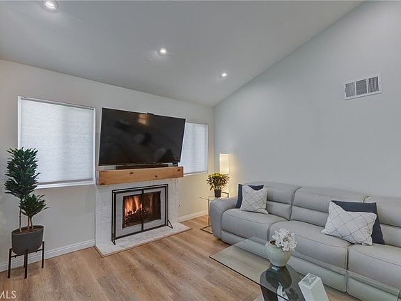 3rd image of 9946 Sepulveda Blvd APT 5