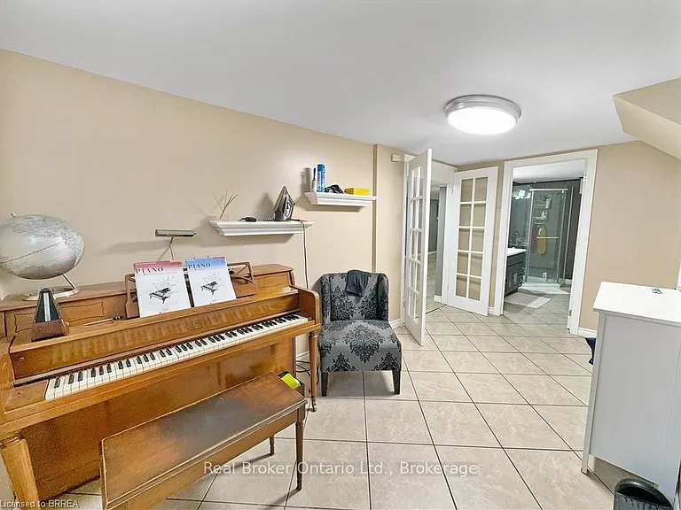 3 Westview Ave — Photo 21