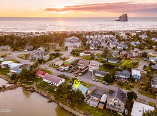 34685 Nestucca Blvd, Pacific City, OR