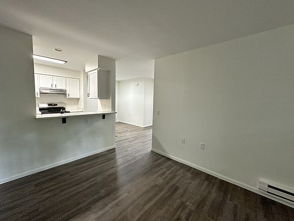 4th image of 1811 Green Forest Run APT 102