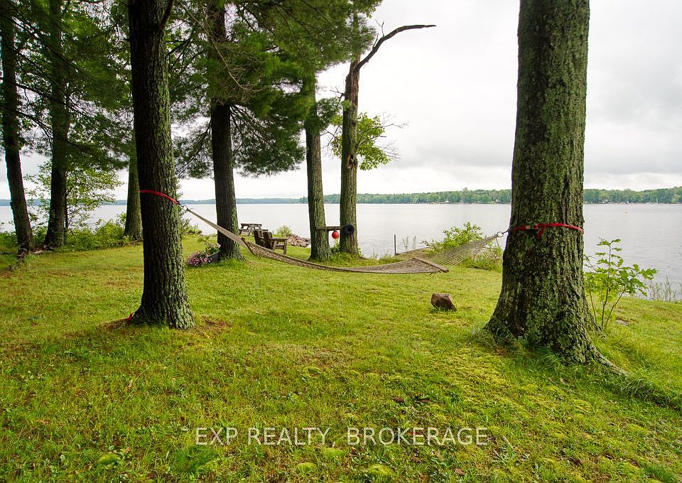 1st image of 148B Oak Shores Ln