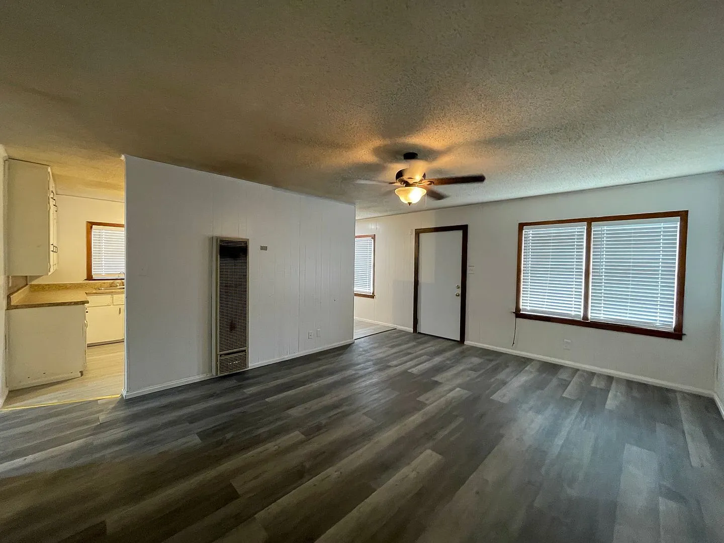 Conveniently-located 2-Bedroom Duplex with Premium Upgrades! — Photo 3