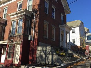 14 Mount Vernon St APT 1, Fitchburg, MA 01420