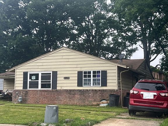 2nd image of 1902 Winder Rd