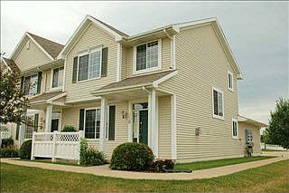 1st image of 350 SE Whitetail Ln
