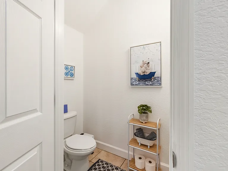 2508 SW 35th Pl #S113 — Photo 23