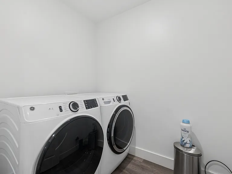 504 W Prospect St #1 — Photo 21