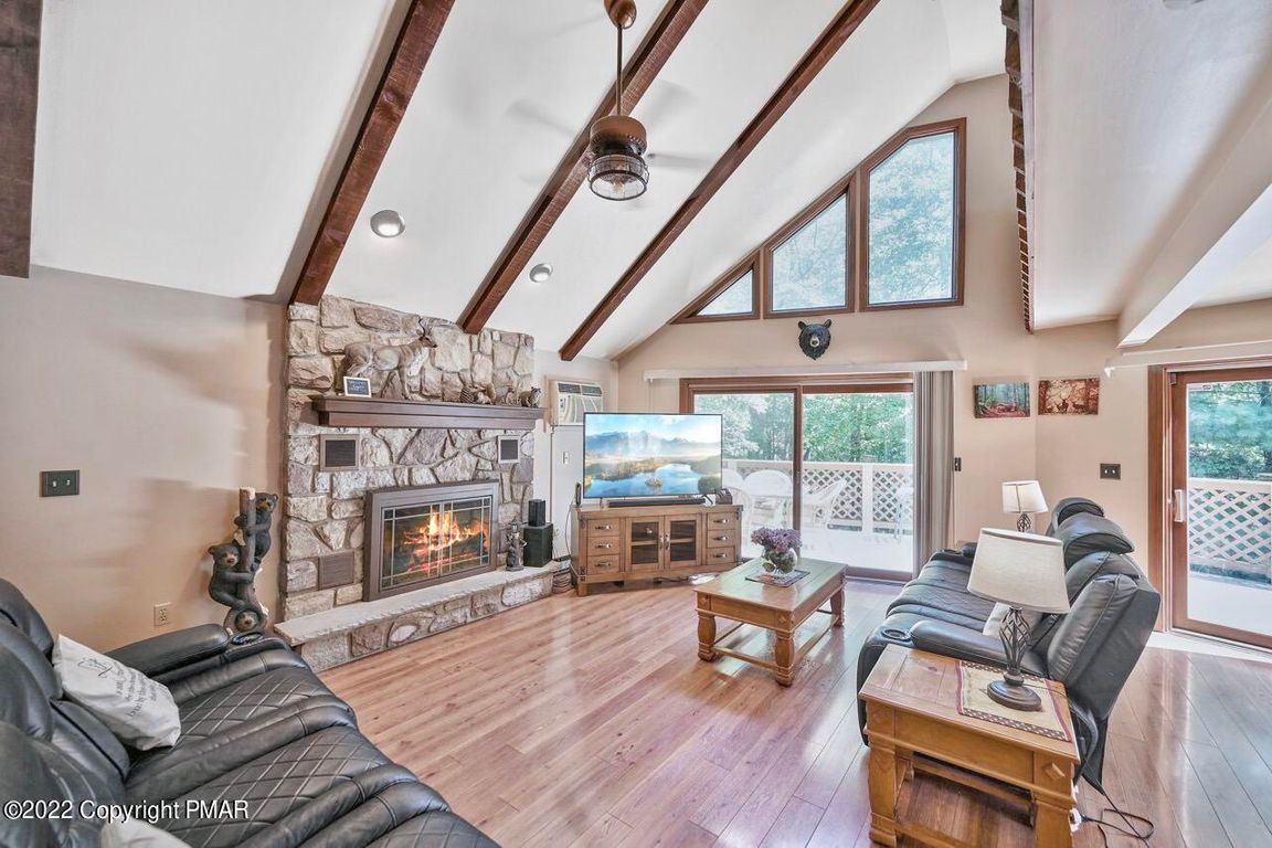 next background image