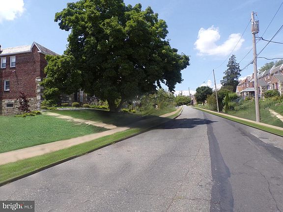 4th image of 147 E Fariston Dr