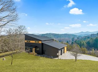 42 Little Oak Rd, Leicester, NC 28748