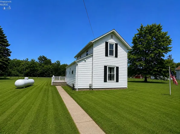 3341 Main St, Burgoon, OH 43407