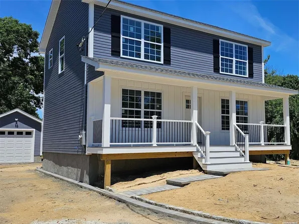 25 W 1st Street, Patchogue, NY 11772