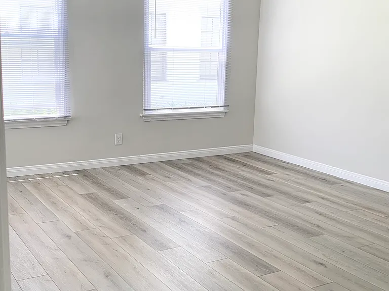 1316 Havenhurst Dr — Photo 22
