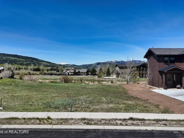 106 Moulton Ln, Victor, ID 83455