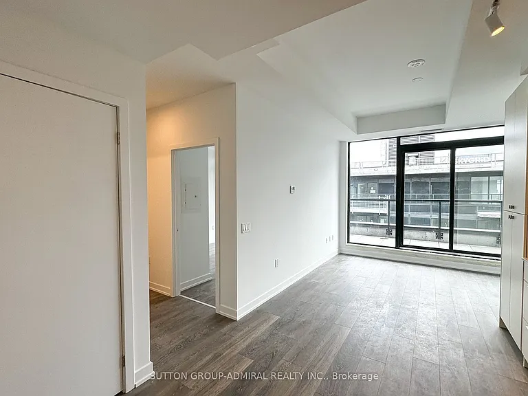 1604 Charles St #Penthouse 512-B — Photo 13