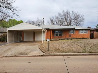 24 SW 45th St, Lawton, OK 73505