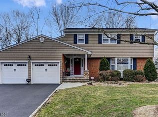 1666 Frank St, Scotch Plains, NJ 07076