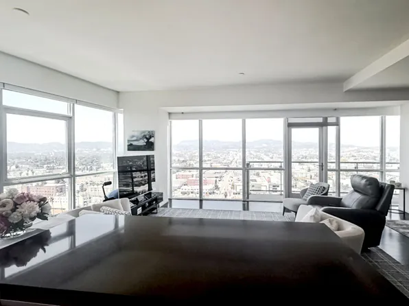 3785 Wilshire Blvd APT 2211, Los Angeles, CA 90010