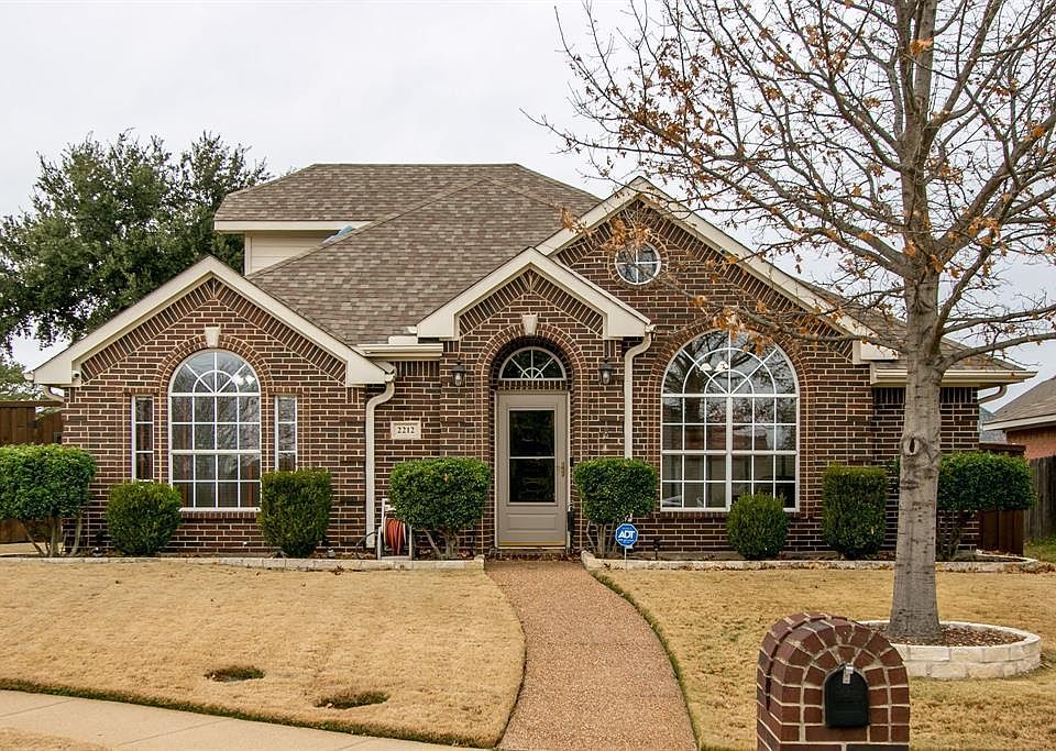 1st image of 2212 Pinto Ln