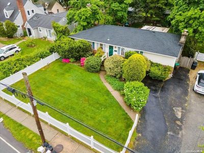 1115 W Broadway, Hewlett, NY, 11557