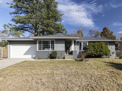 15810 SE Oatfield Rd, Milwaukie, OR, 97267