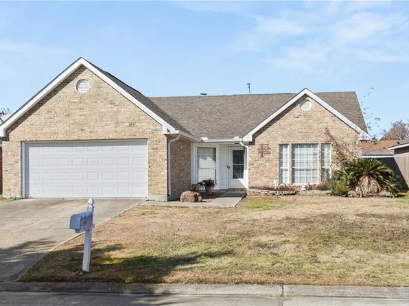 5436 Clearpoint Dr, Slidell, LA 70460
