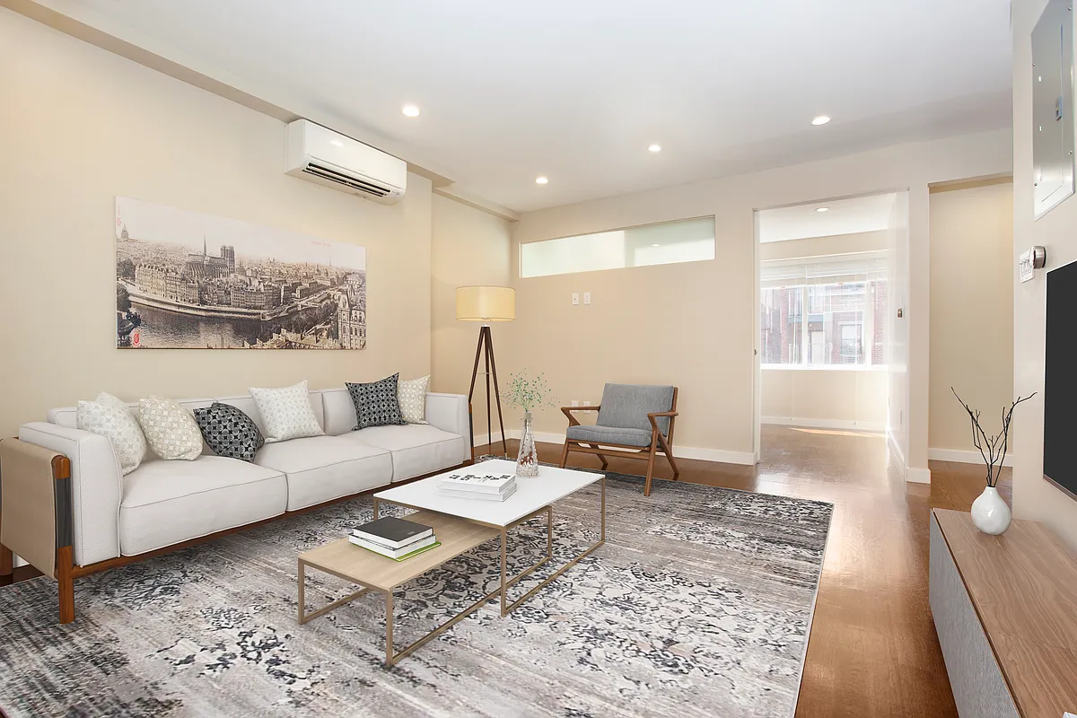 99 Suffolk St Unit 3B