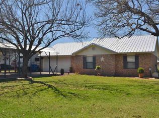 206 Apache Trl, Burnet, TX 78611