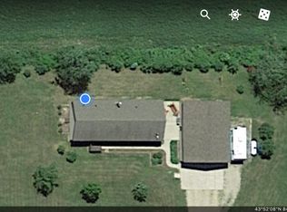 8303 Lakeshore Dr, Clare, MI 48617