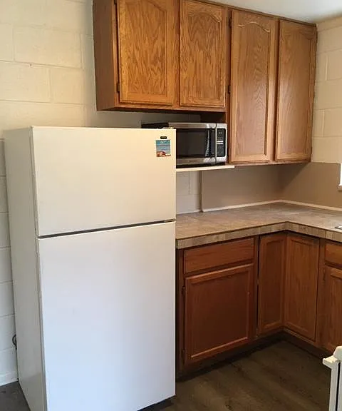960 E 4th Ave #6 — Photo 5