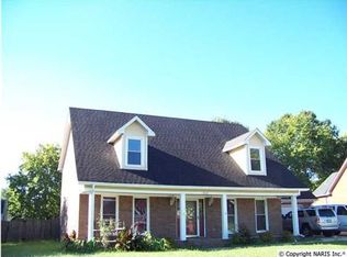 3212 Vicksburg Dr SW, Decatur, AL 35603