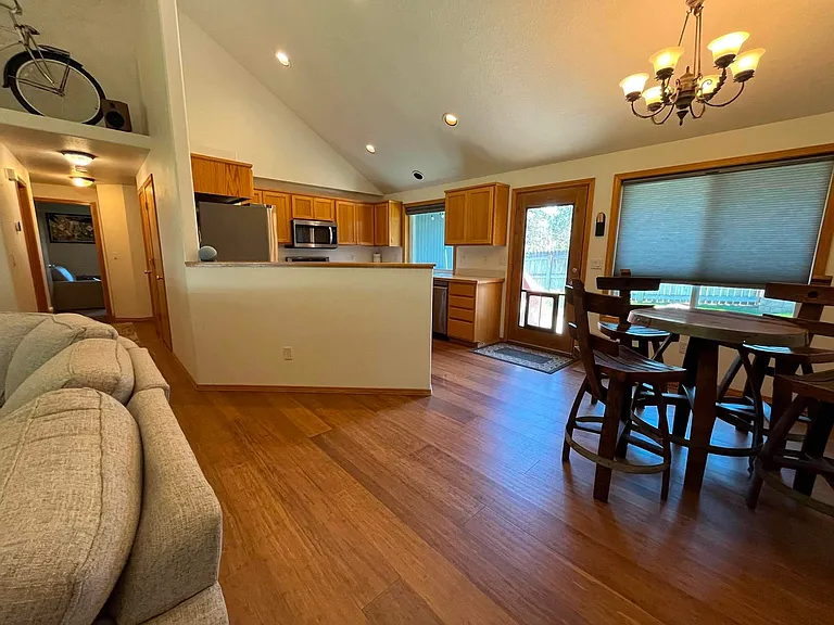 61222 Bighorn Ct — Photo 5