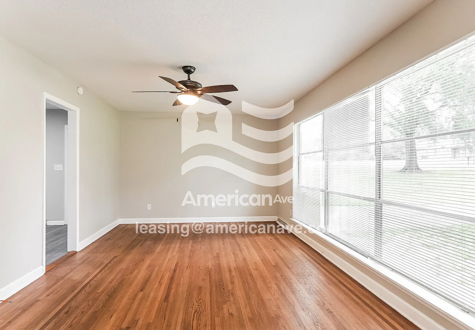 3 bed, 1.0 bath, 1174 sqft, $1,316 — Photo 4