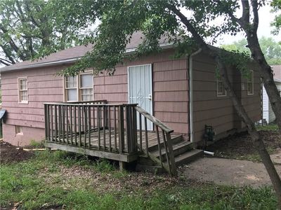 8604 Highland Ave, Kansas City, MO, 64131