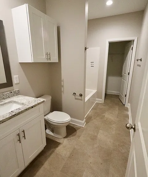 612 Vang Ct #612 — Photo 4