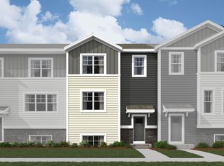 13635 Pine Dr, Rogers, MN 55374