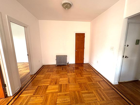 3rd image of 31-14 28th Ave #3R