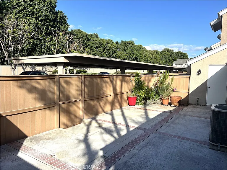 26 Elderglen — Photo 15