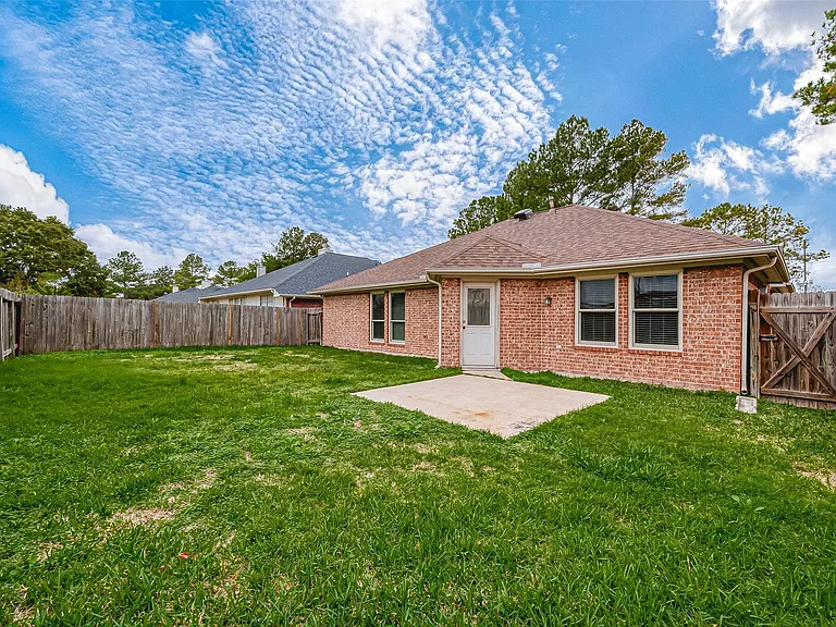 11814 Copperas Creek Dr — Photo 35
