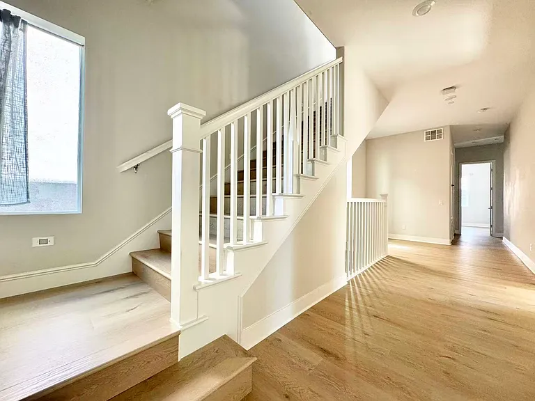 333 Sawbuck — Photo 41